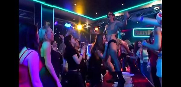 Drunk cheeks in club screwed and sucked strip dancers 10-pounder